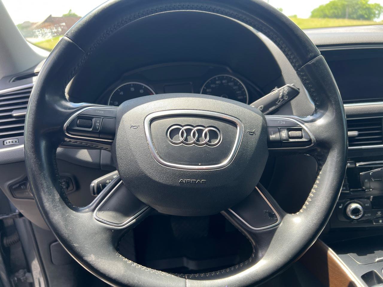 Used 2015 Audi Q5 2.0T Premium Plus w/ Premium Plus Package AWD/4WD image 18