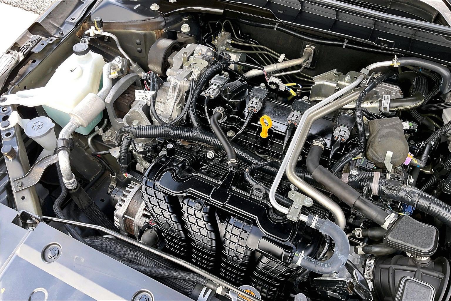 Used 2025 Nissan Altima 2.5 SR FWD image 33