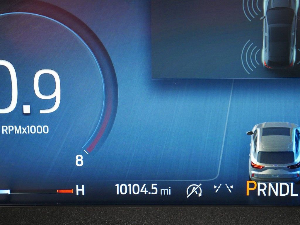 Used 2023 Ford Escape Platinum w/ Premium Technology Package AWD/4WD image 31