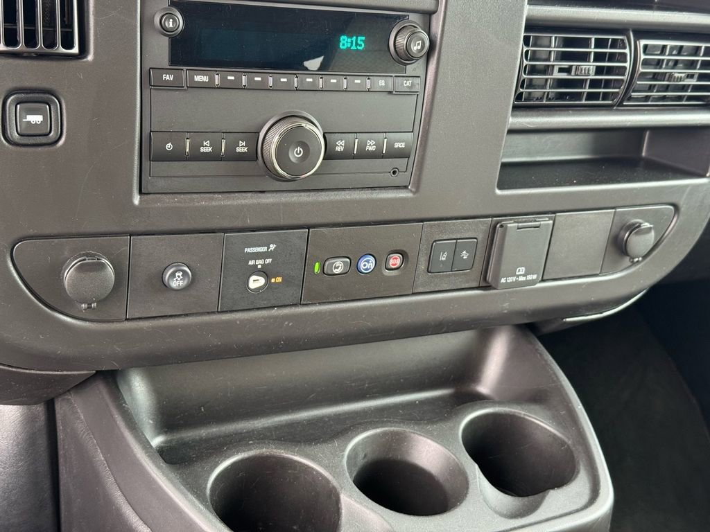 Used 2024 Chevrolet Express 3500 LT w/ LT Preferred Equipment Group RWD image 28