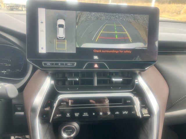 Used 2024 Toyota Venza Limited image 28
