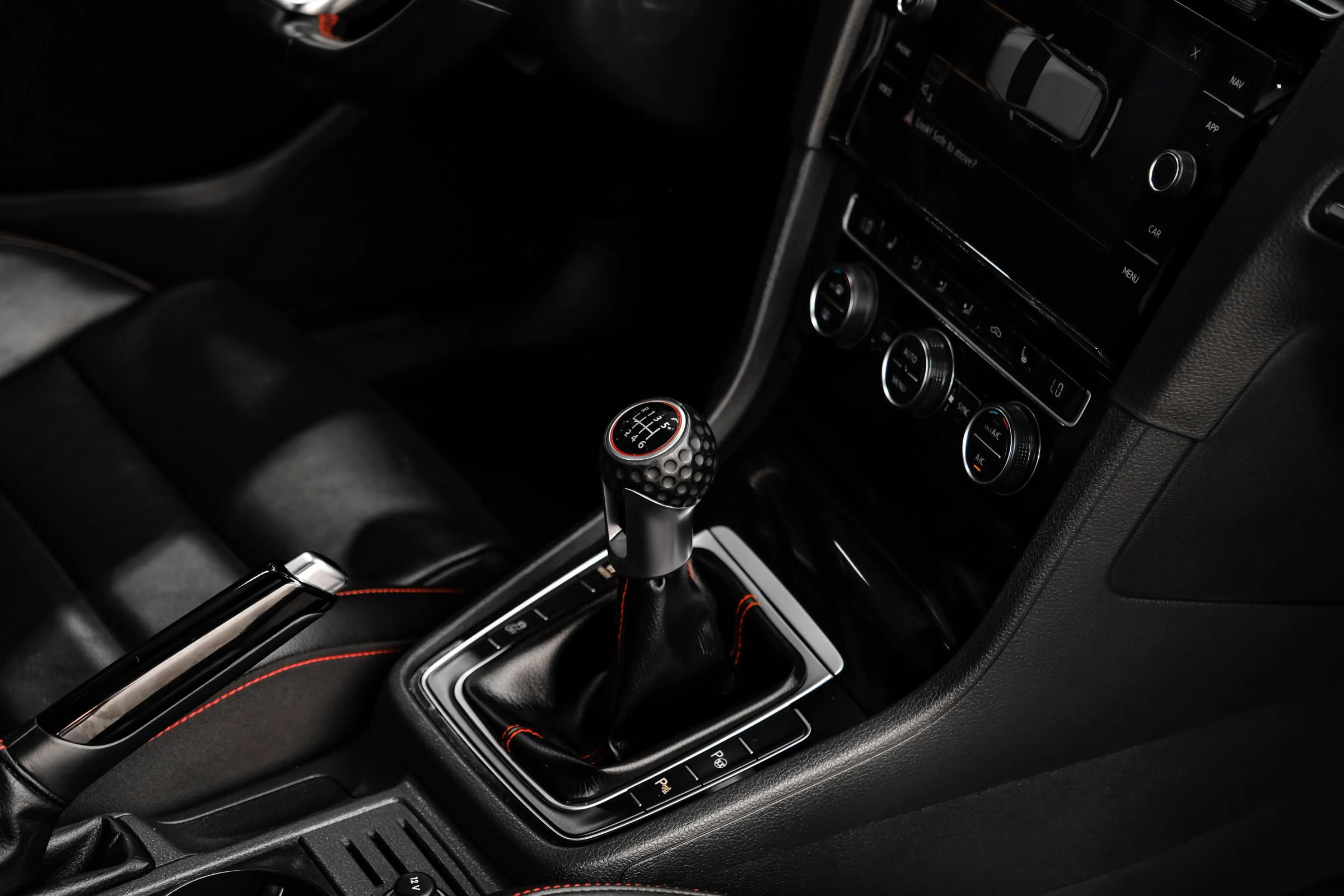 Used 2019 Volkswagen GTI S FWD image 25