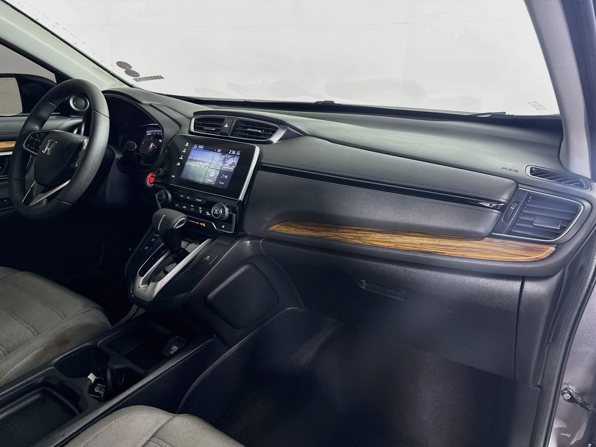 Used 2018 Honda CR-V EX image 36