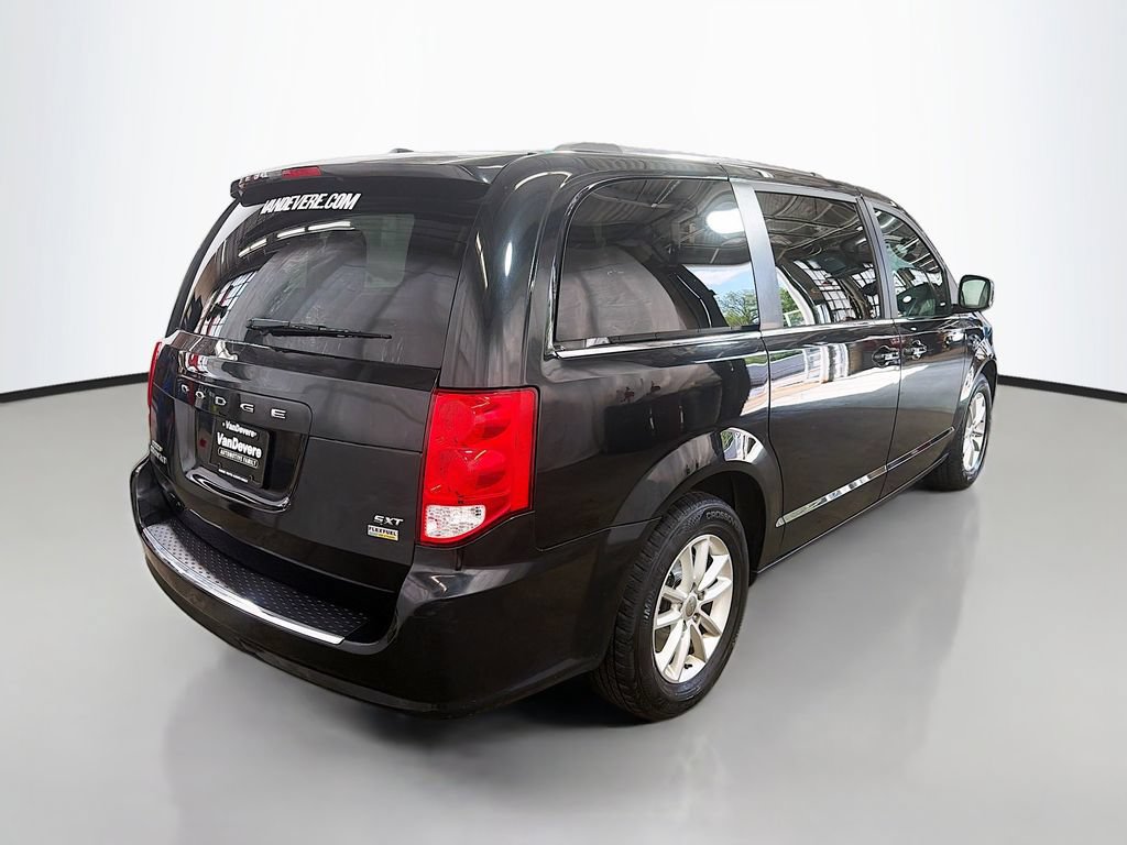 Used 2019 Dodge Grand Caravan SXT FWD image 9