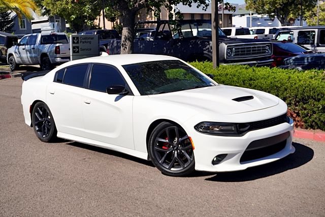 Used 2019 Dodge Charger GT w/ Blacktop Package RWD image 3