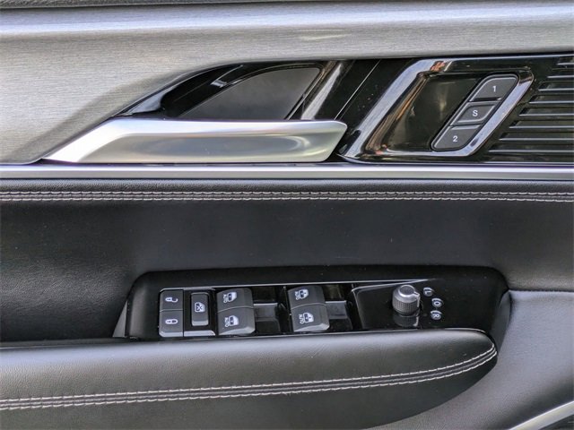 Used 2022 Jeep Wagoneer Series I image 13