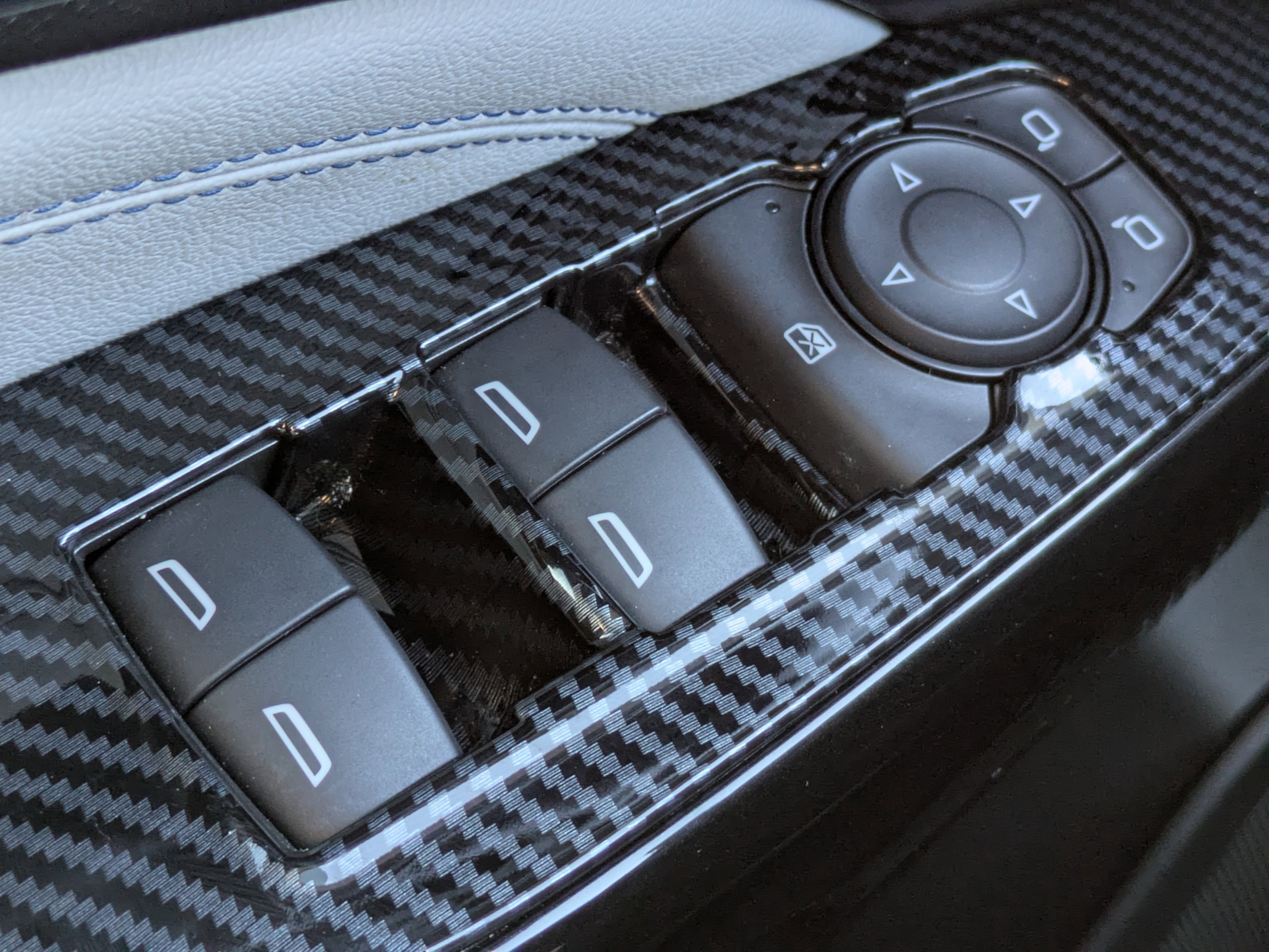 Certified 2024 Chevrolet Trax LT w/ LT Convenience Package image 21