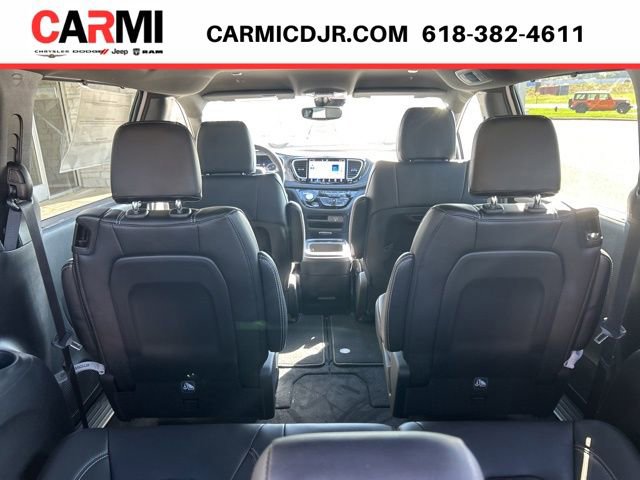 New 2026 Chrysler Pacifica Select image 28
