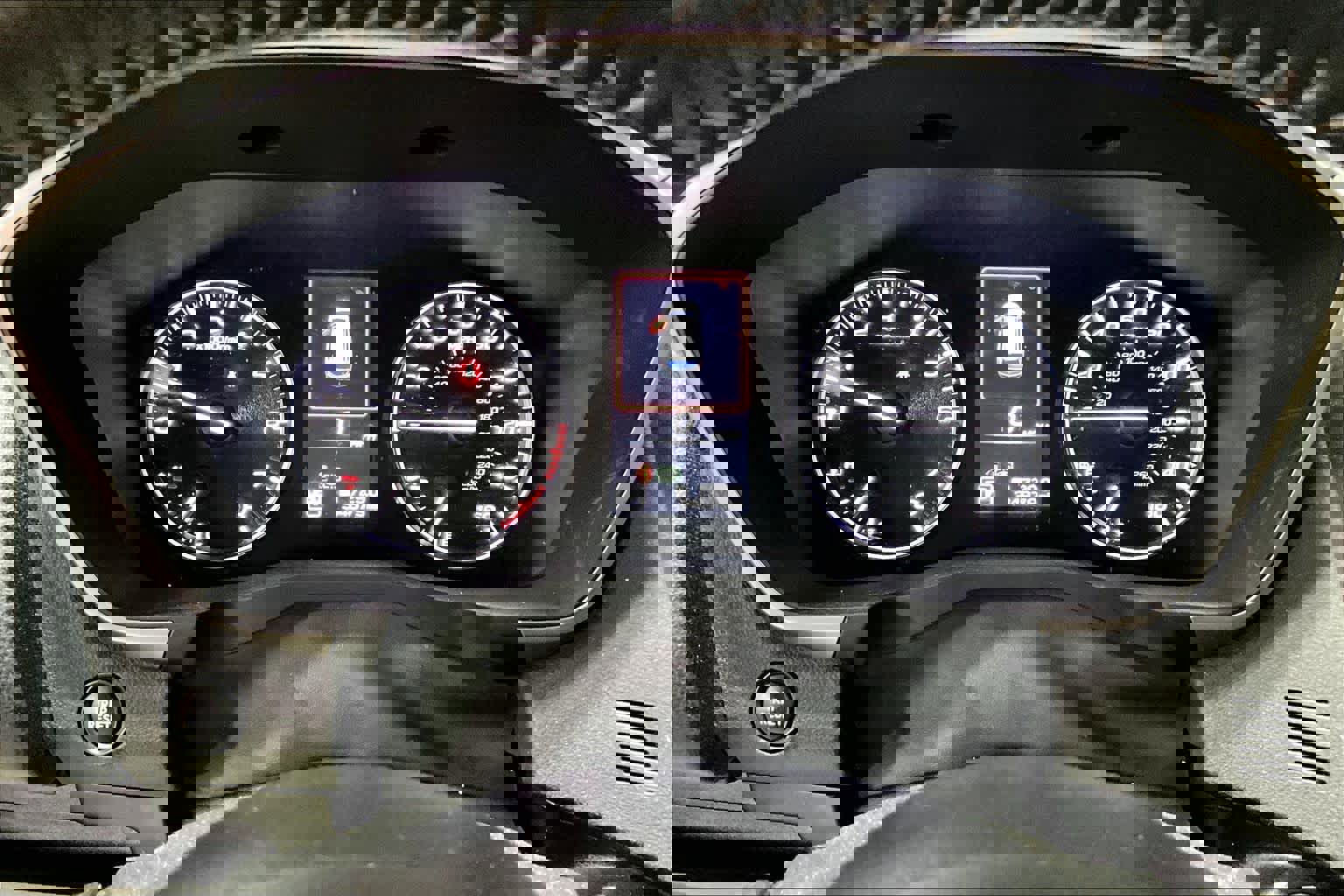 Used 2023 Subaru Ascent Limited w/ Technology Package AWD/4WD image 26