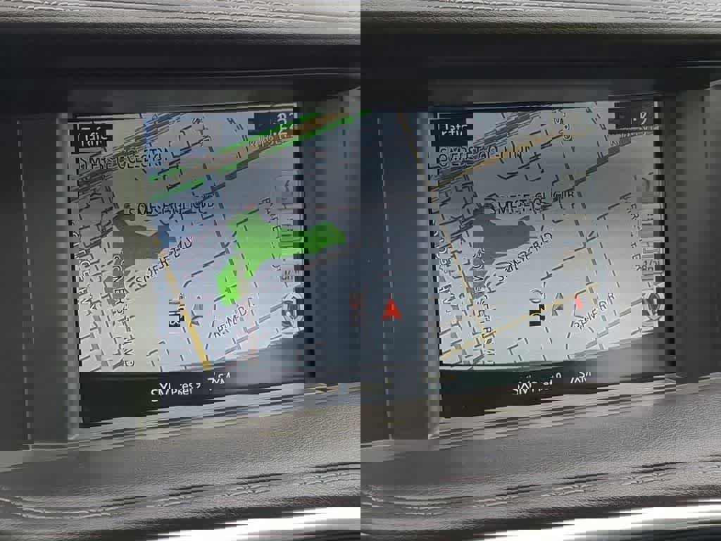 Used 2018 INFINITI QX30 ESSENTIAL image 26