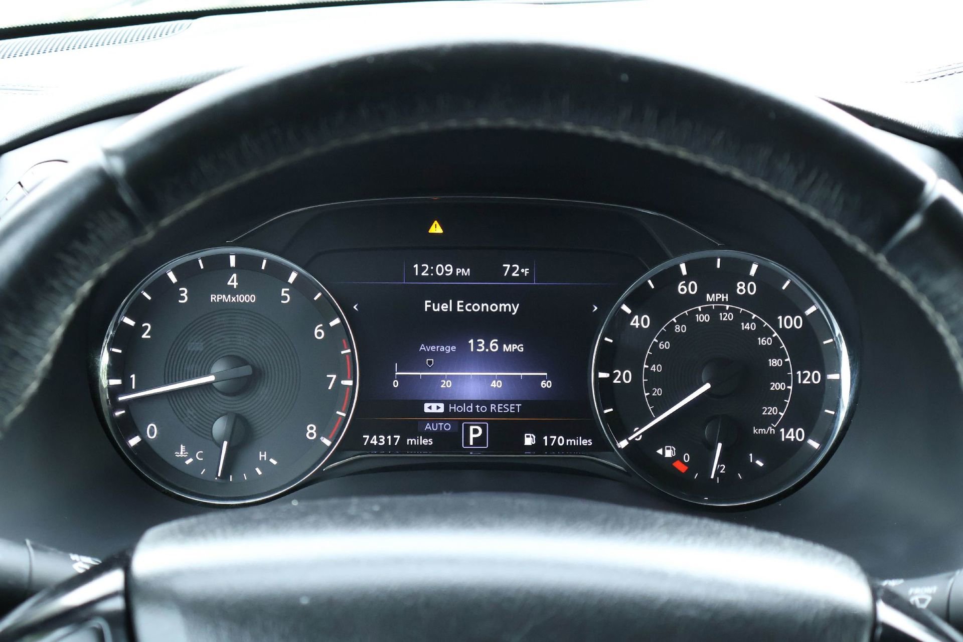 Used 2022 INFINITI QX80 Luxe w/ All-Season Package AWD/4WD image 18