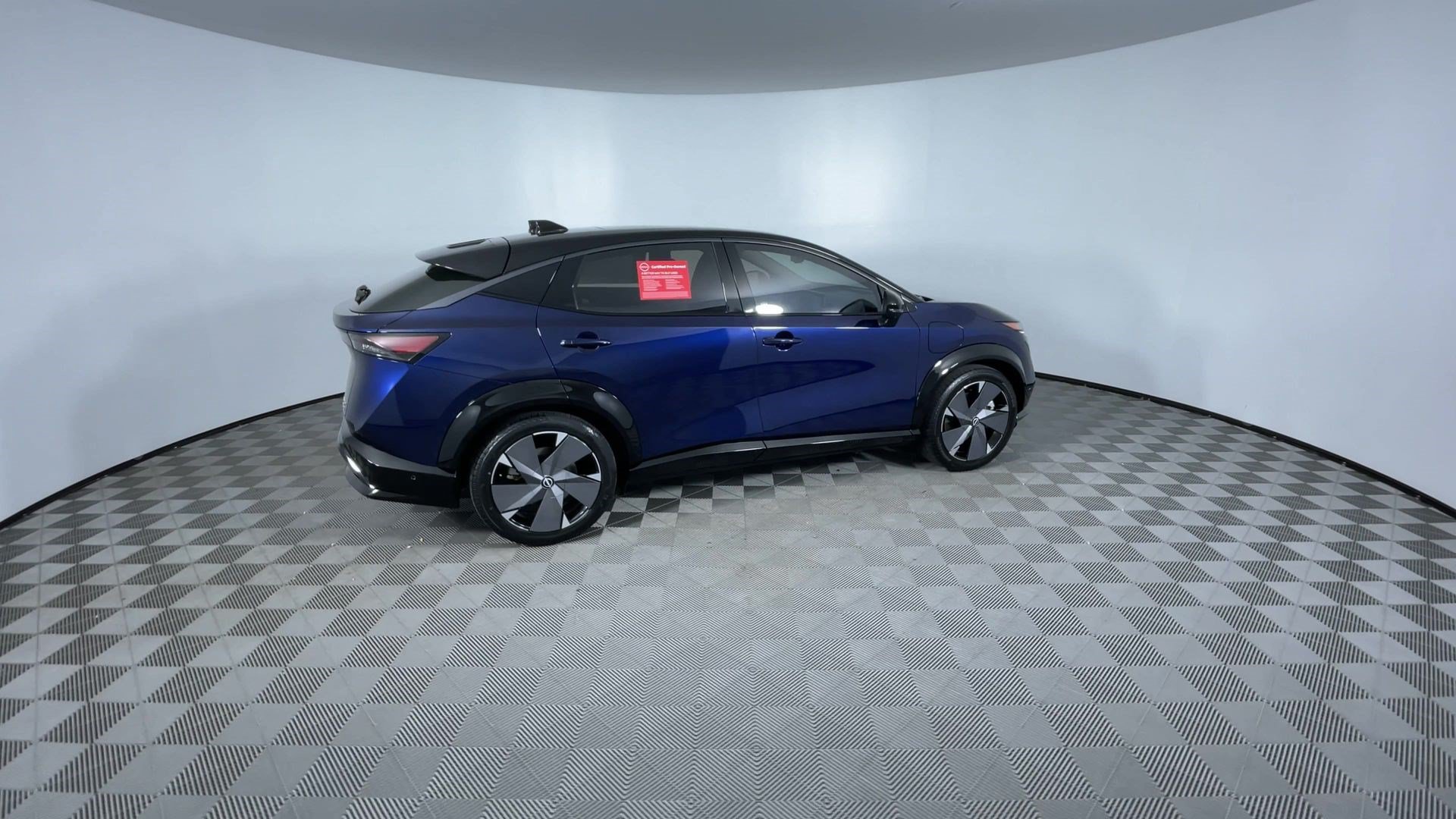 Certified 2024 Nissan Ariya AWD image 9