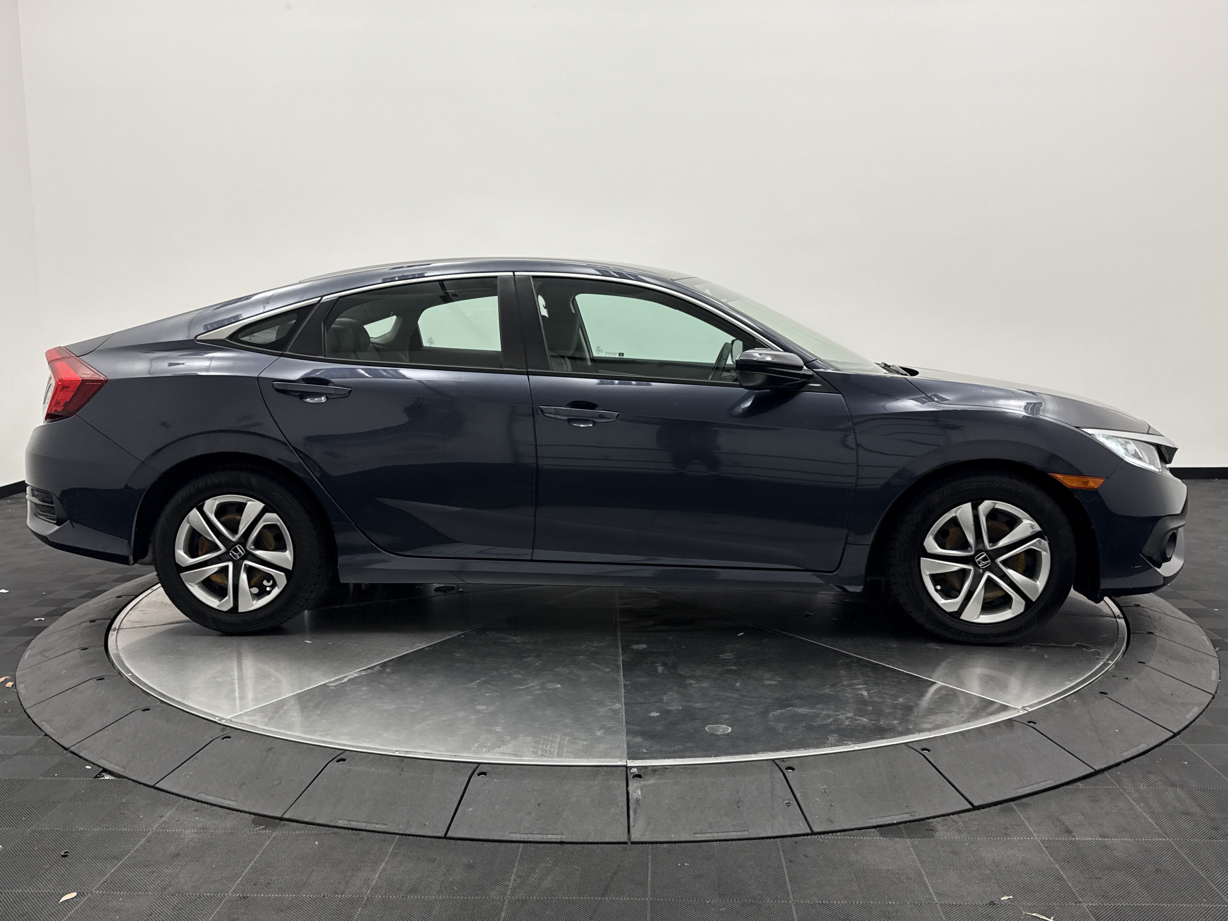 Used 2017 Honda Civic LX image 8