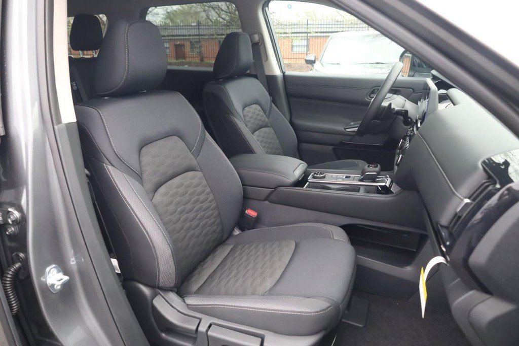 New 2026 Nissan Pathfinder SV AWD/4WD image 21