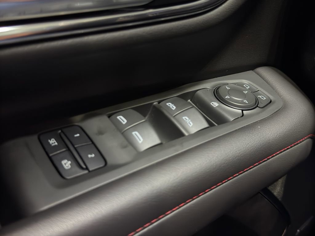 Used 2022 Chevrolet Tahoe RST image 37