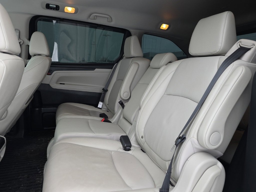 Used 2025 Honda Odyssey EX-L image 13