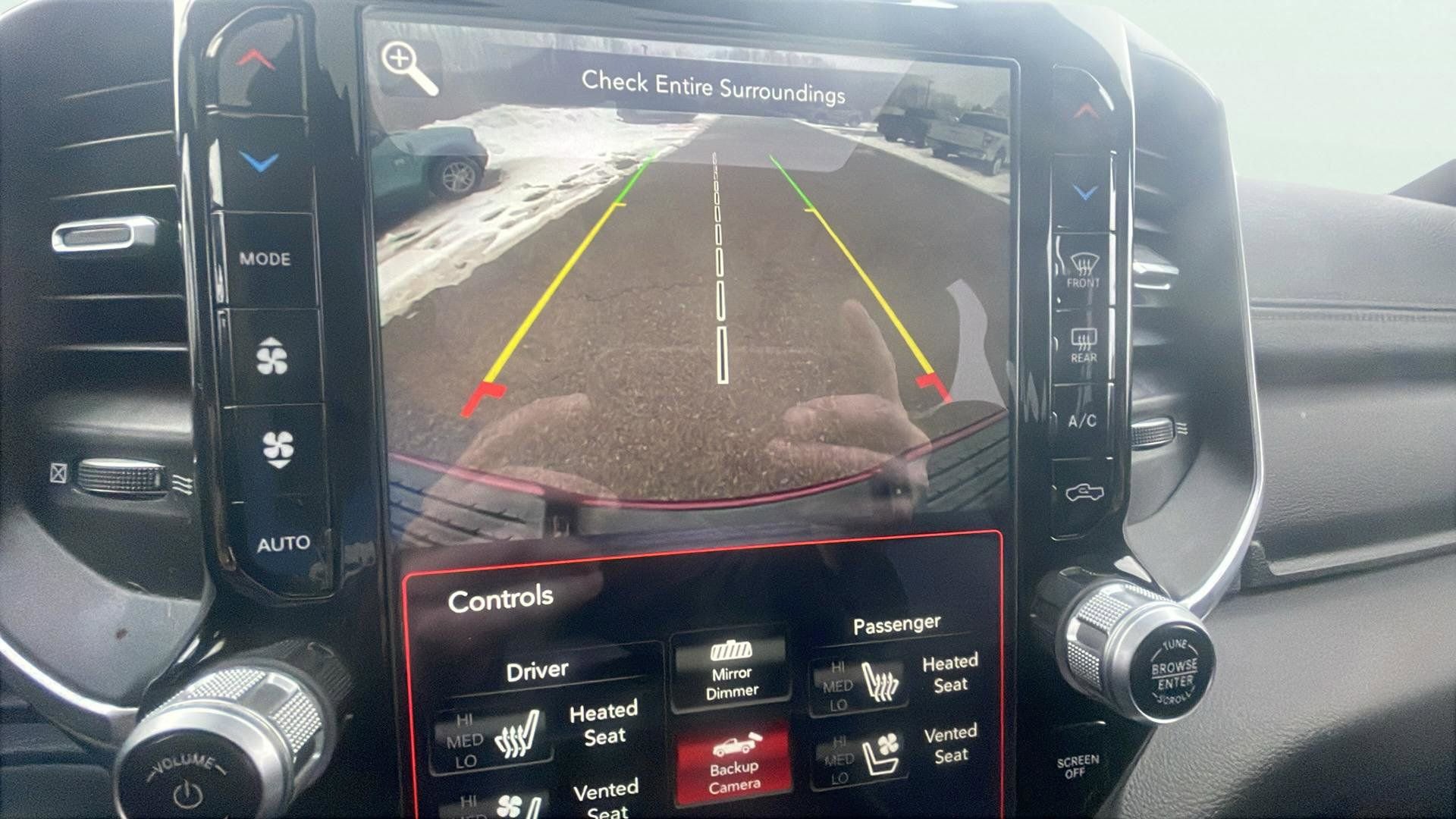 Used 2021 RAM 2500 Laramie w/ Night Edition AWD/4WD image 19