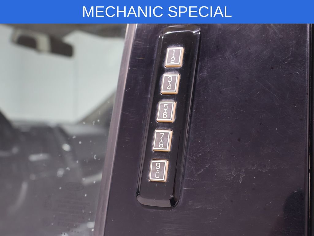 Used 2018 Ford F150 XLT w/ Trailer Tow Package image 14