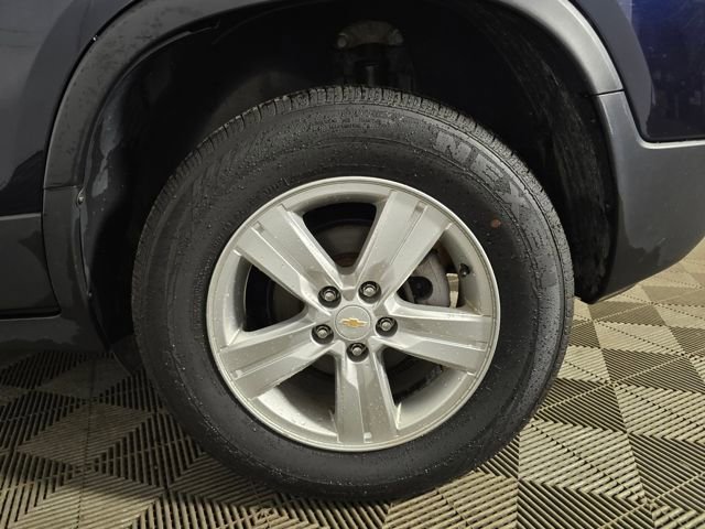 Used 2021 Chevrolet Trax LT w/ Driver Confidence Package image 19