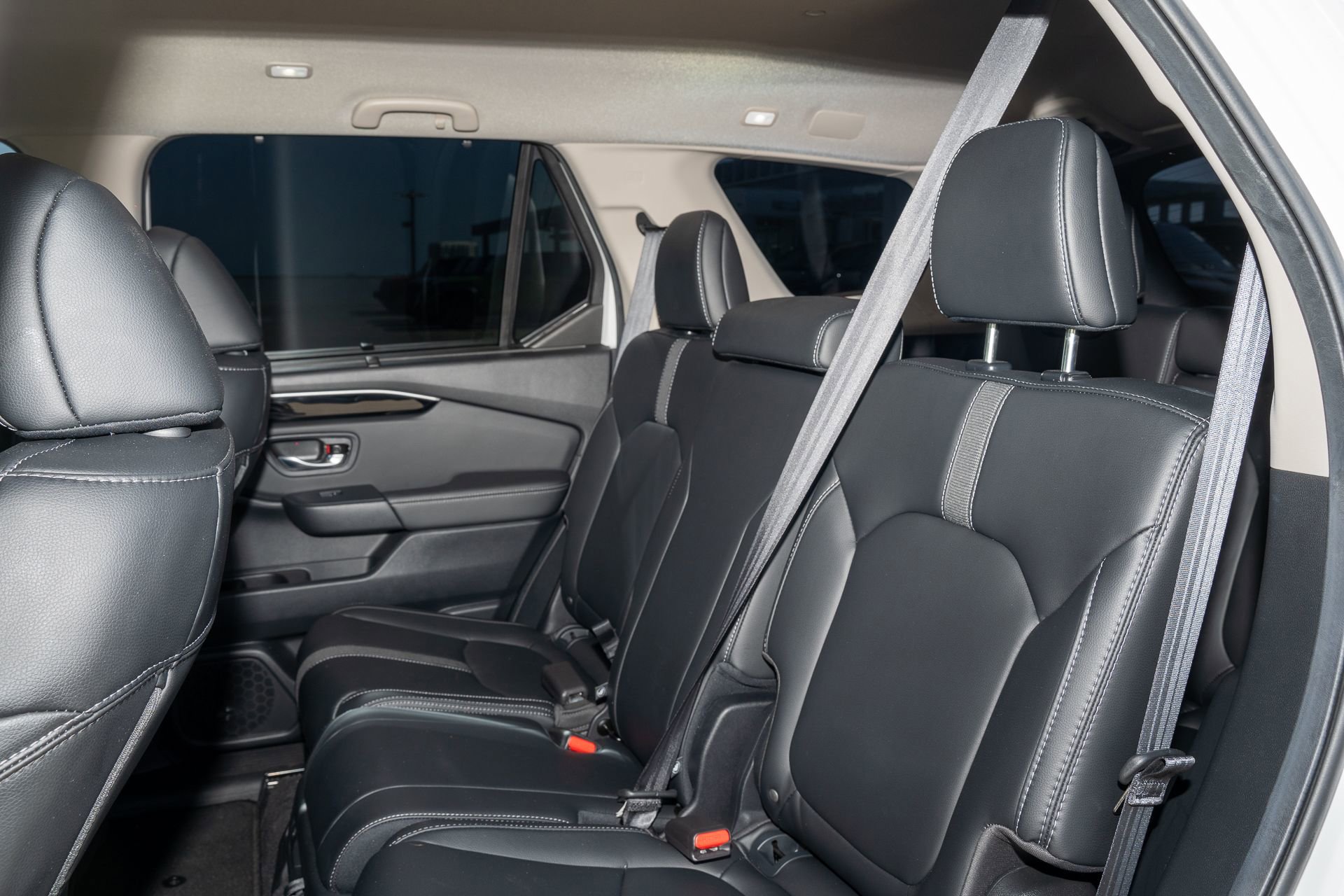 Certified 2025 Honda Pilot EX-L image 18