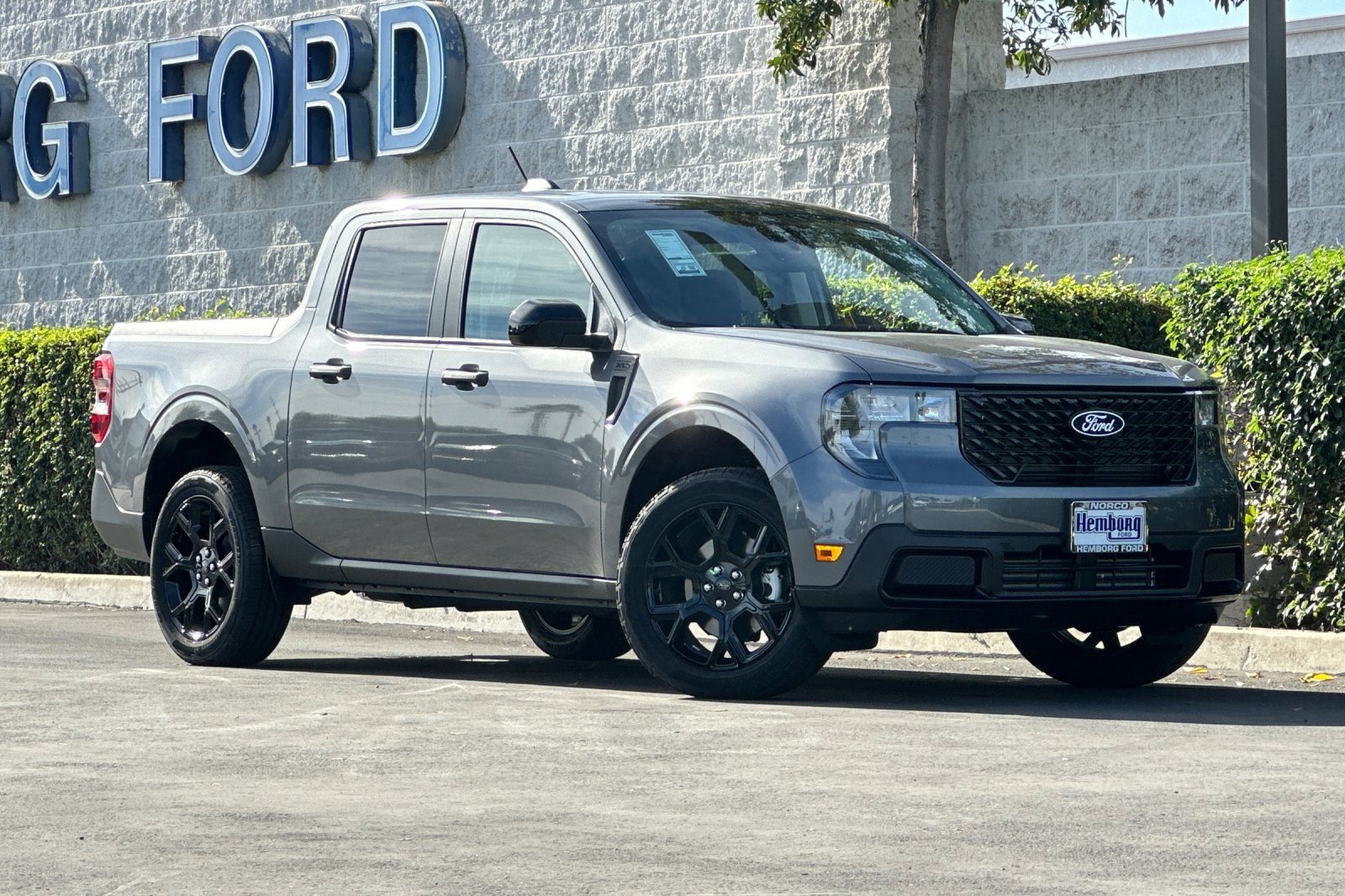 New 2026 Ford Maverick XLT w/ Black Appearance Package image 2