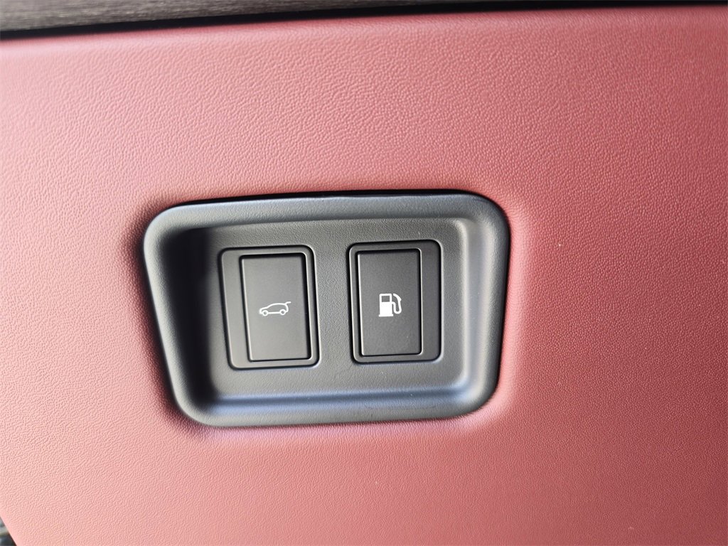 New 2026 Land Rover Range Rover SE image 27