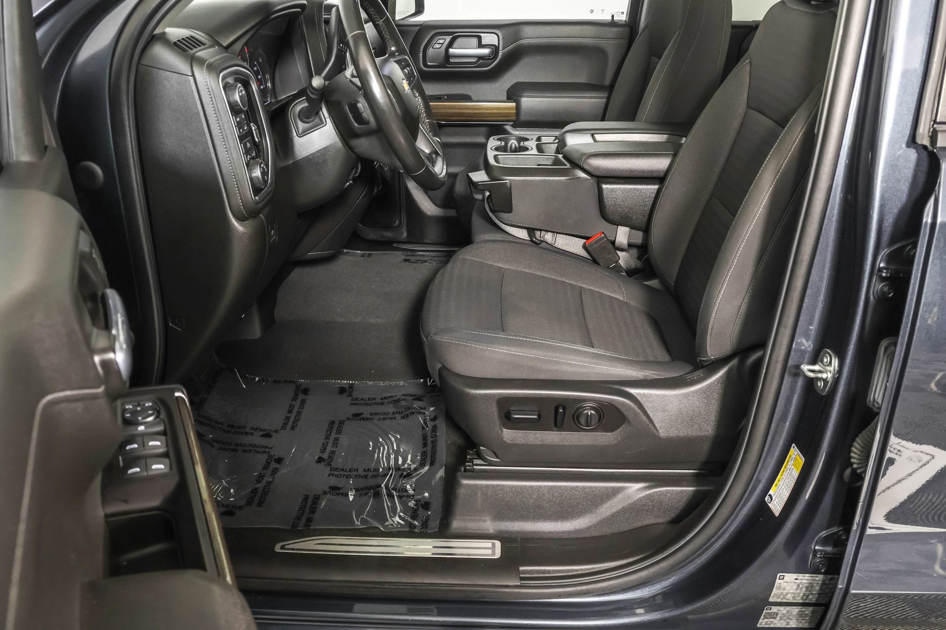 Used 2021 Chevrolet Silverado 1500 LT image 21