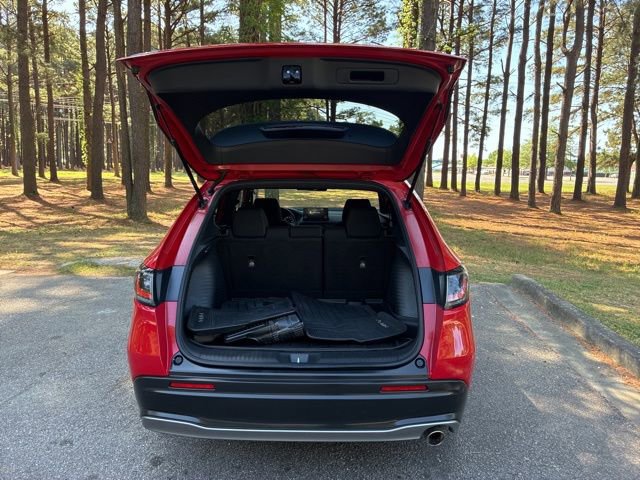 Used 2023 Honda HR-V Sport image 18