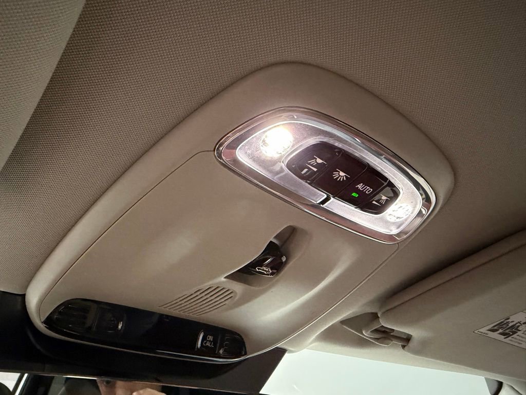 Used 2018 Volvo XC90 T6 Inscription w/ Convenience Package image 43