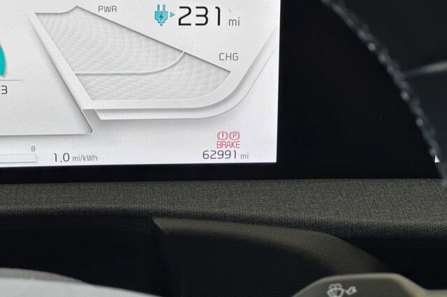 Used 2022 Kia EV6 Light image 23