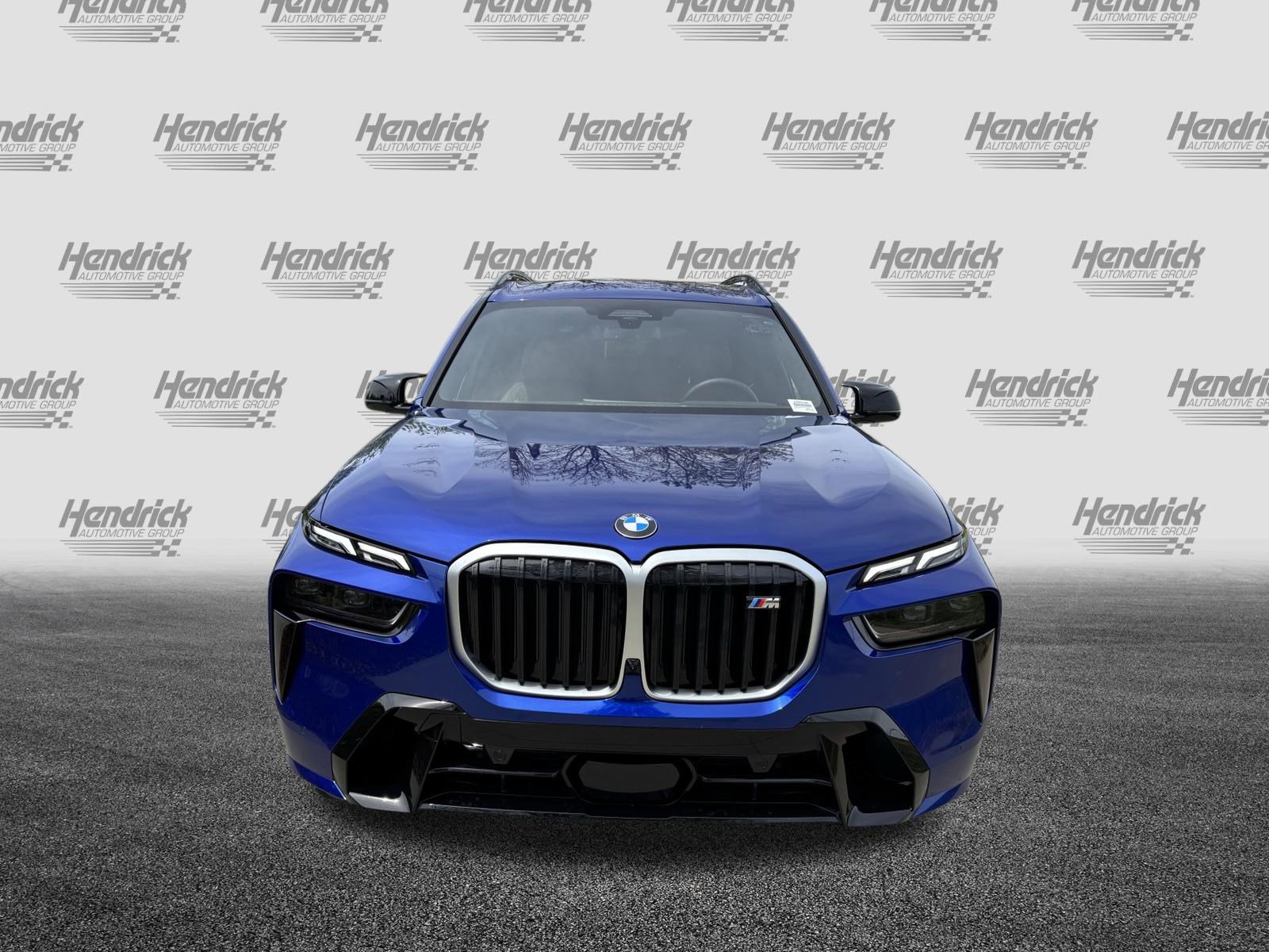 Certified 2026 BMW X7 M60i AWD/4WD image 3