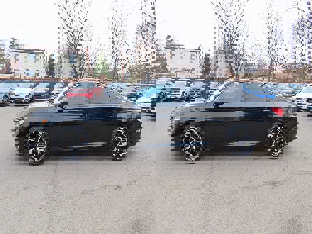 Certified 2022 Honda Accord Sport image 3