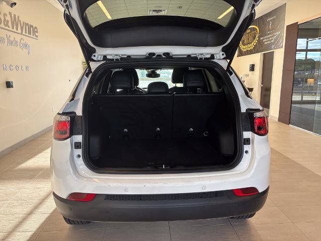 Used 2024 Jeep Compass Limited AWD/4WD image 10