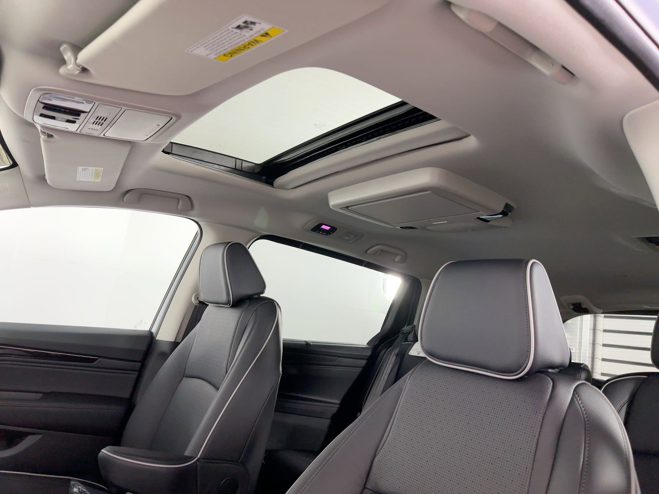 New 2026 Honda Odyssey Elite image 27