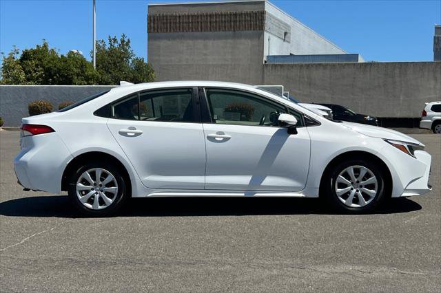 Certified 2023 Toyota Corolla LE FWD image 6