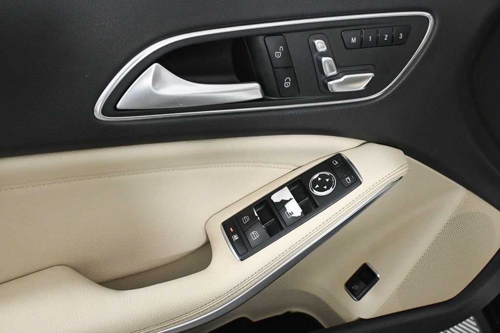 Certified 2020 Mercedes-Benz GLA 250 4MATIC image 8