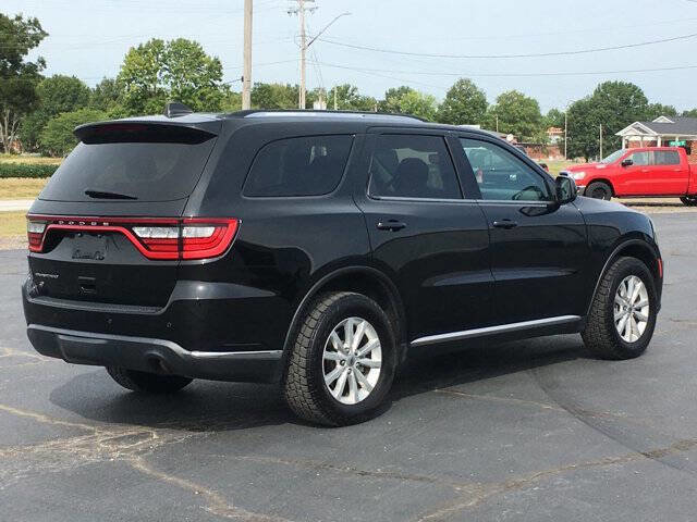Used 2022 Dodge Durango SXT w/ Trailer Tow Group IV image 3