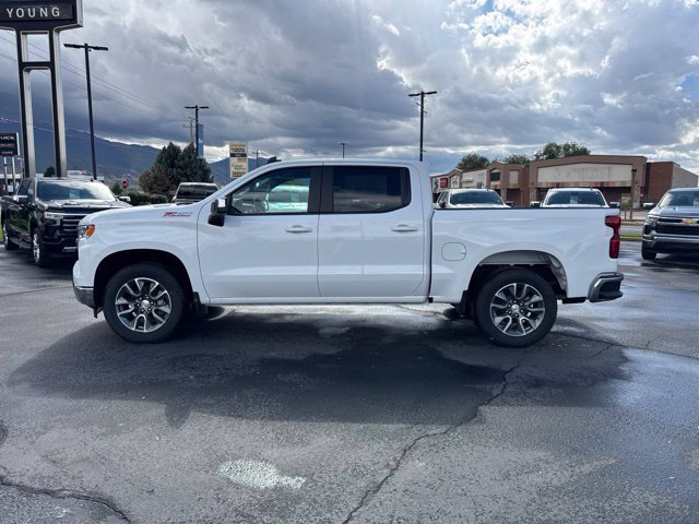 New 2026 Chevrolet Silverado 1500 LT w/ Z71 Off-Road Package AWD/4WD image 4