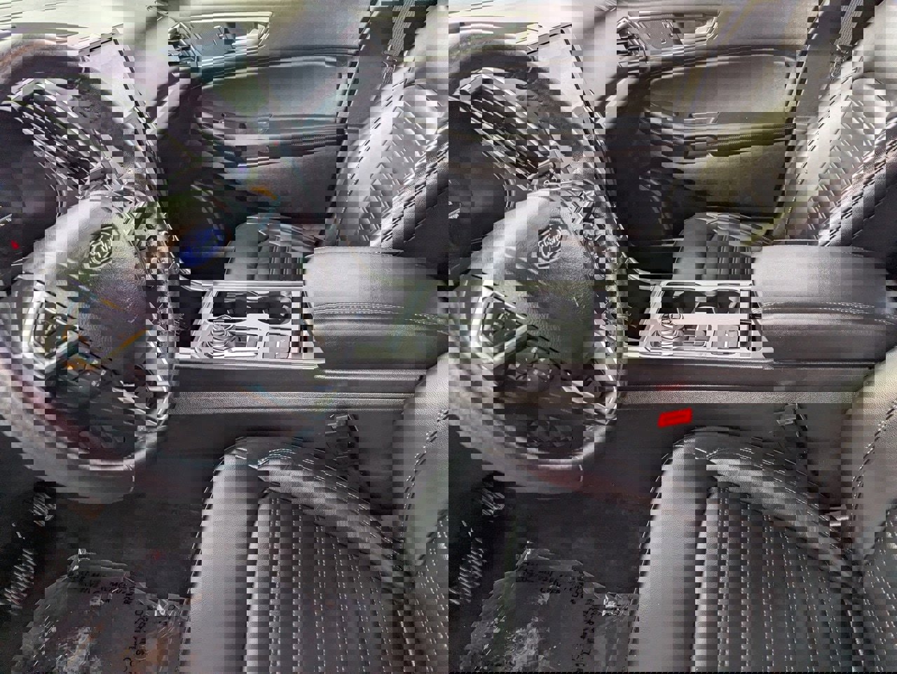 Used 2024 Ford Edge SEL image 17