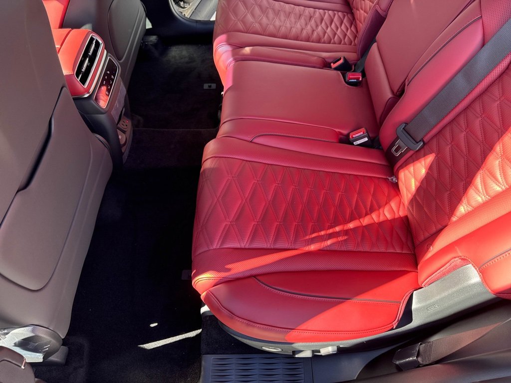 New 2026 Genesis GV80 3.5T e-SC image 13