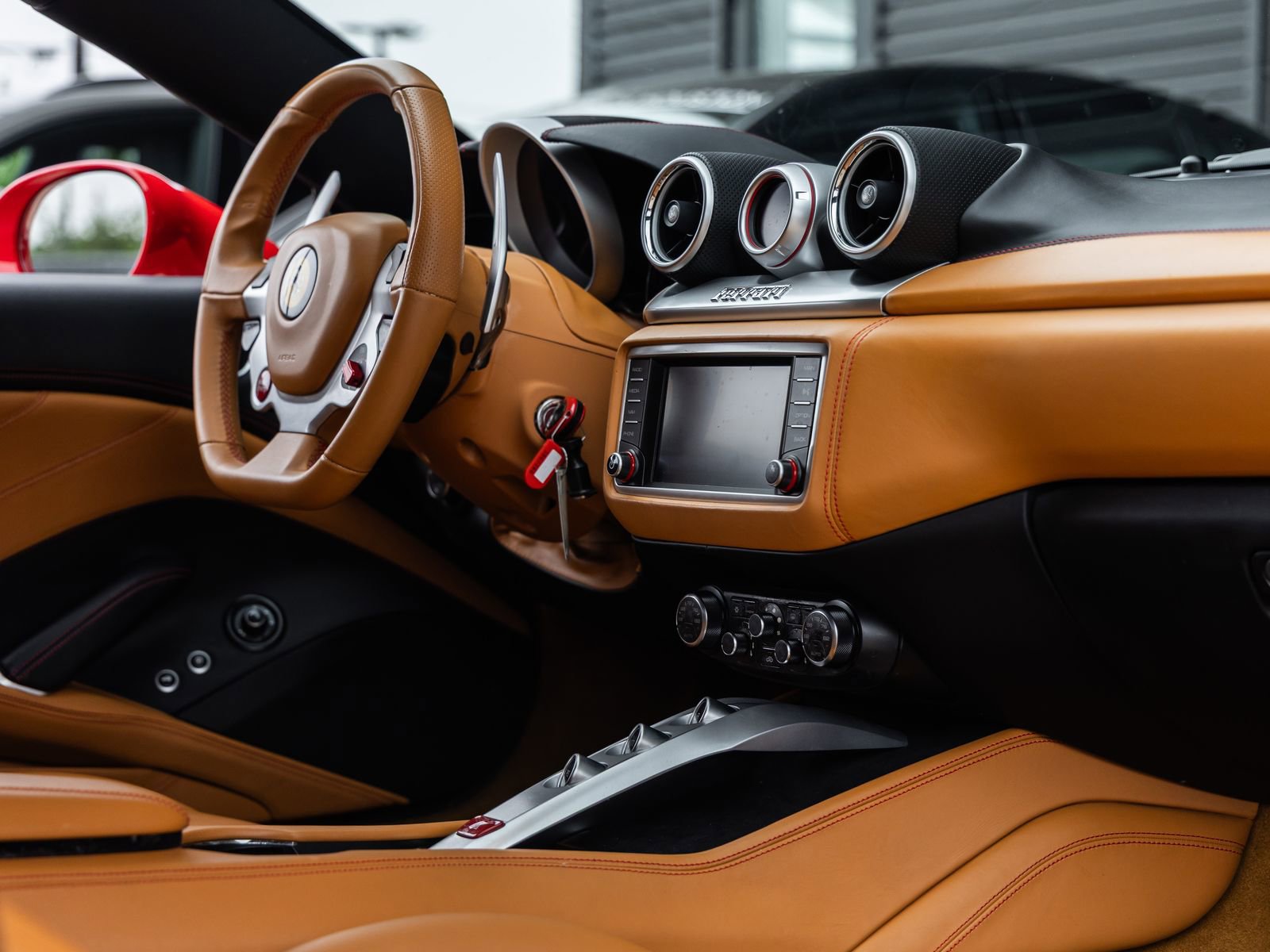 Used 2016 Ferrari California T RWD image 48
