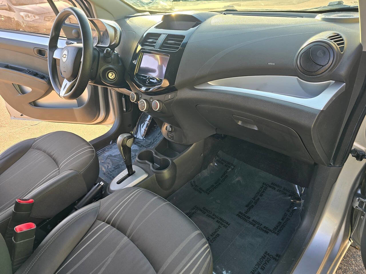 Used 2015 Chevrolet Spark LT image 19