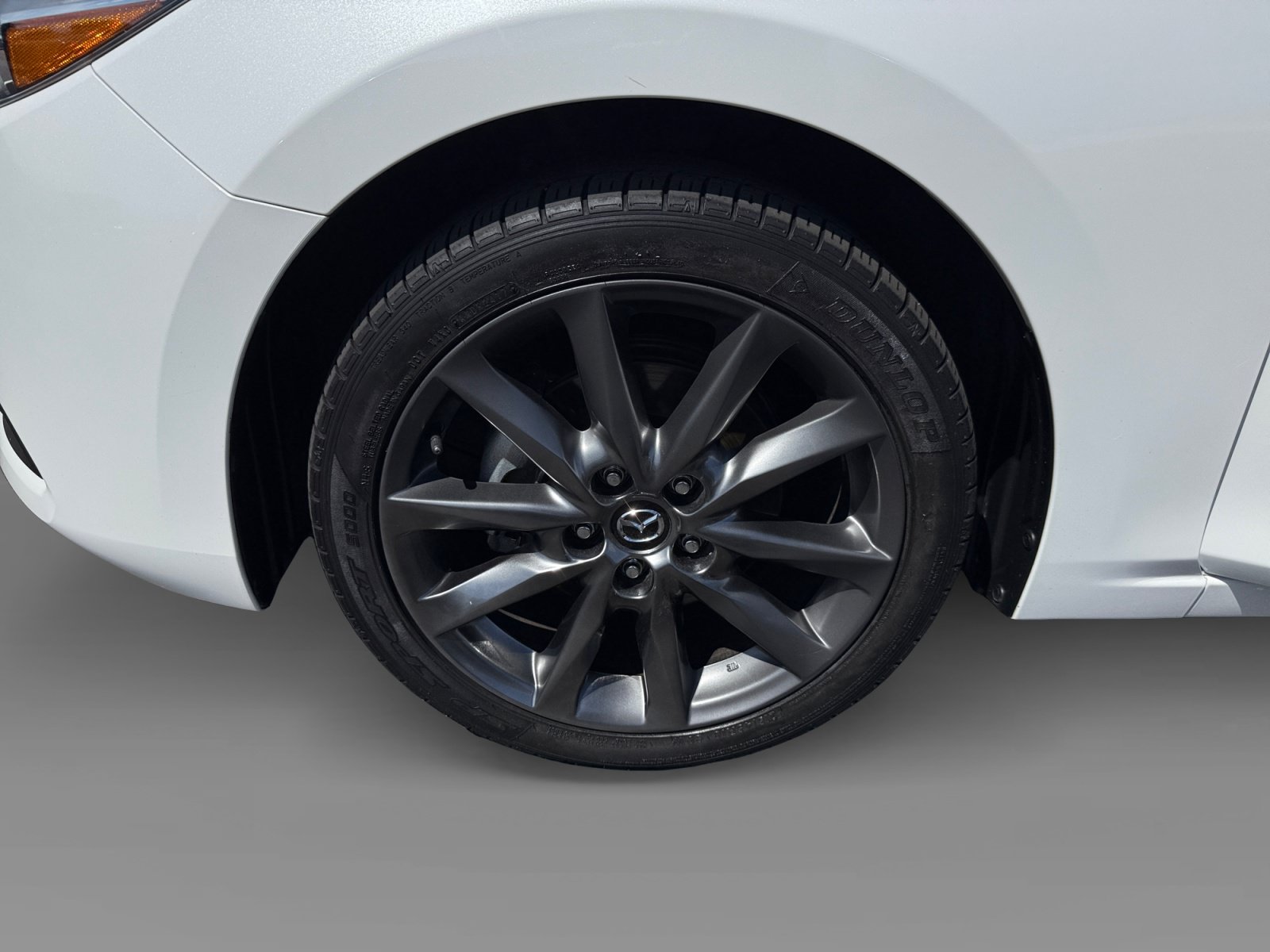 Used 2018 MAZDA MAZDA3 Touring FWD image 9