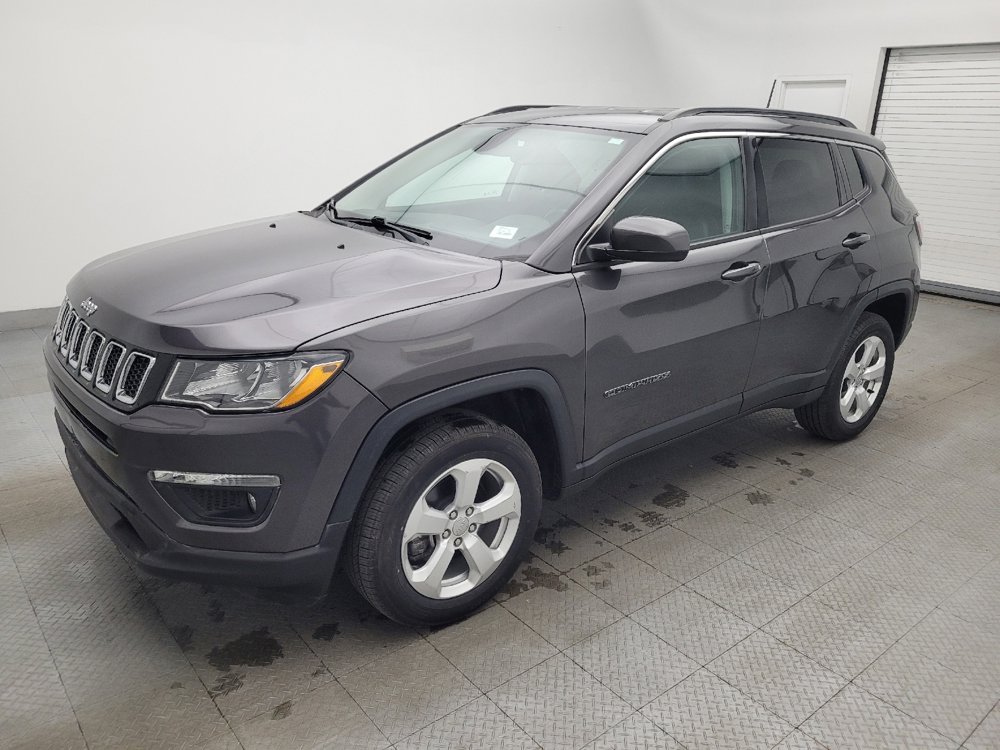 Used 2019 Jeep Compass Latitude w/ Popular Equipment Group image 2