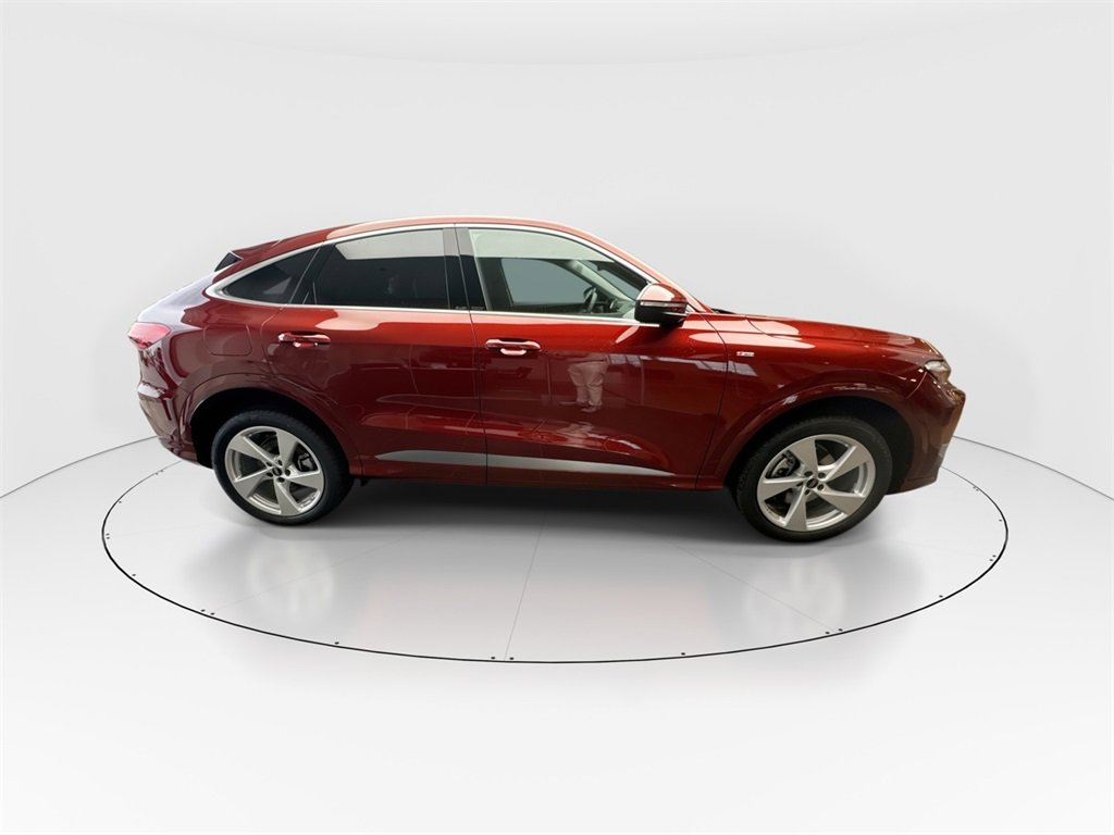 New 2025 Audi Q5 Premium Plus image 9