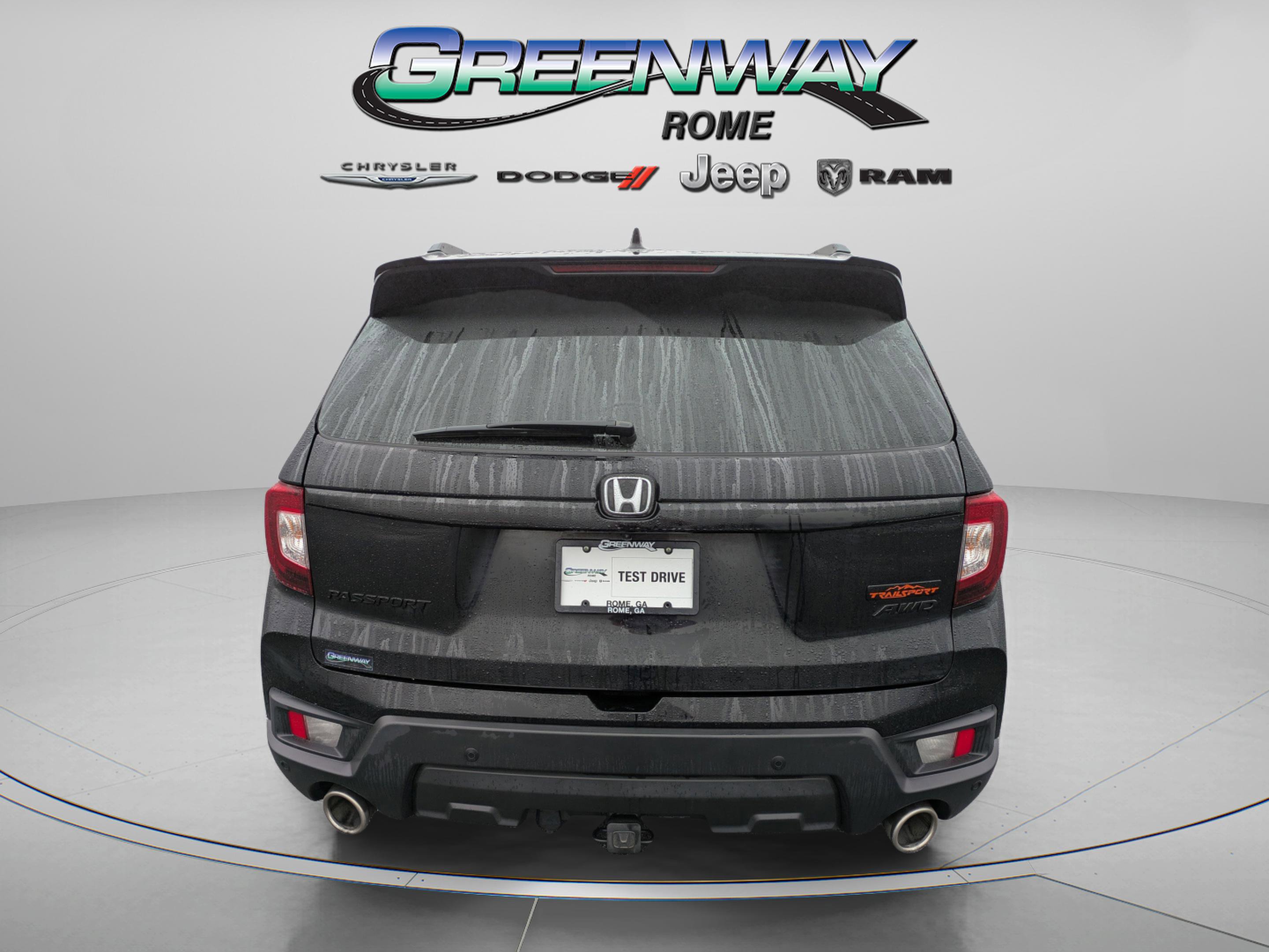 Used 2025 Honda Passport TrailSport image 6