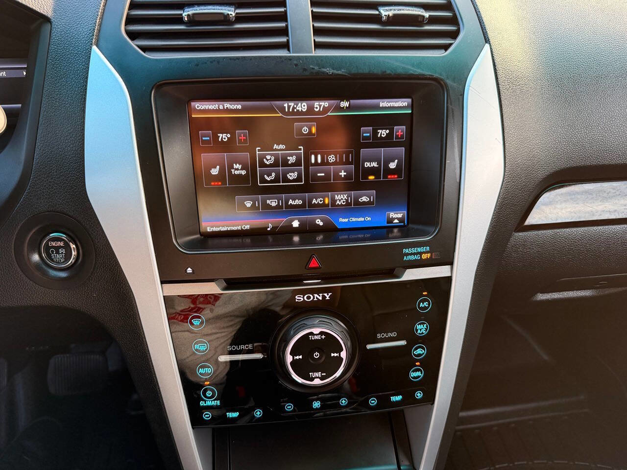 Used 2013 Ford Explorer Limited image 16