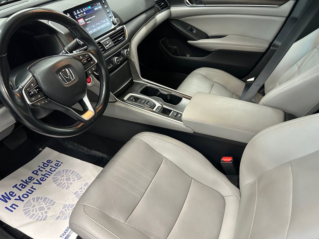 Used 2020 Honda Accord Touring image 10