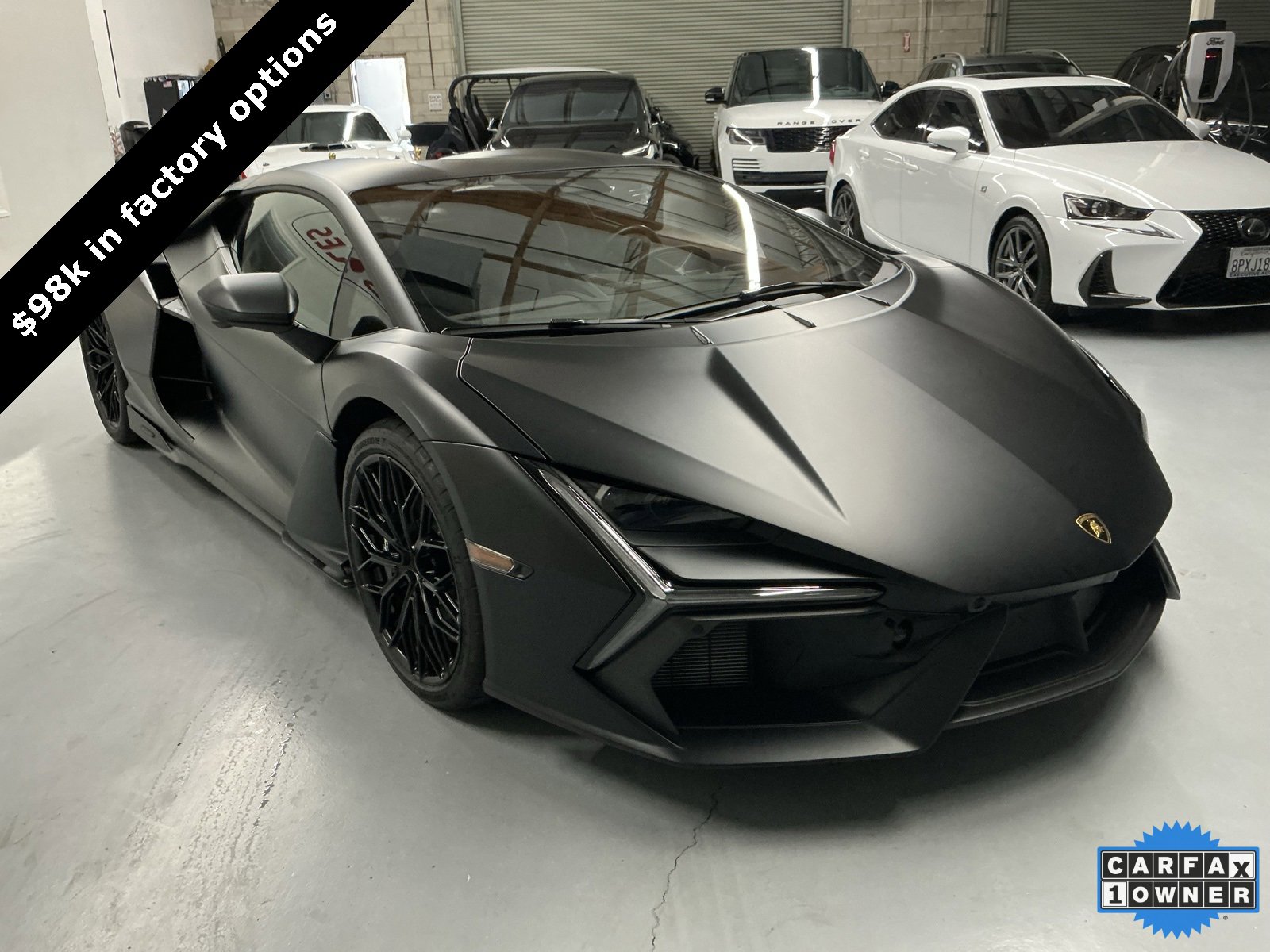 Used 2024 Lamborghini Revuelto image 6