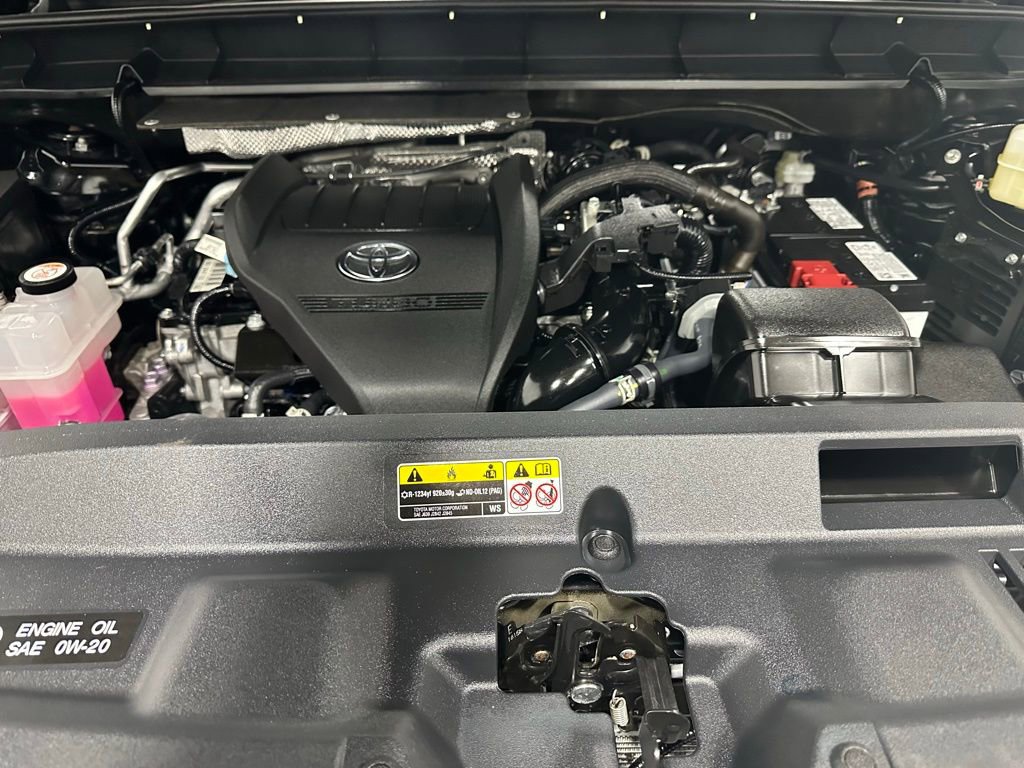 Used 2025 Toyota Highlander XSE AWD/4WD image 74